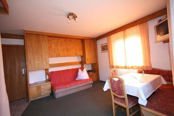 Haus Meixner Matrei in Osttirol Bilik gambar